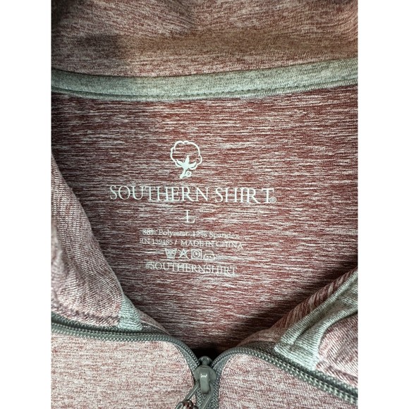 Southern Shirt Large 1/2 Zip Red Pullover Style 1V004 Soft Material - Picture 3 of 8